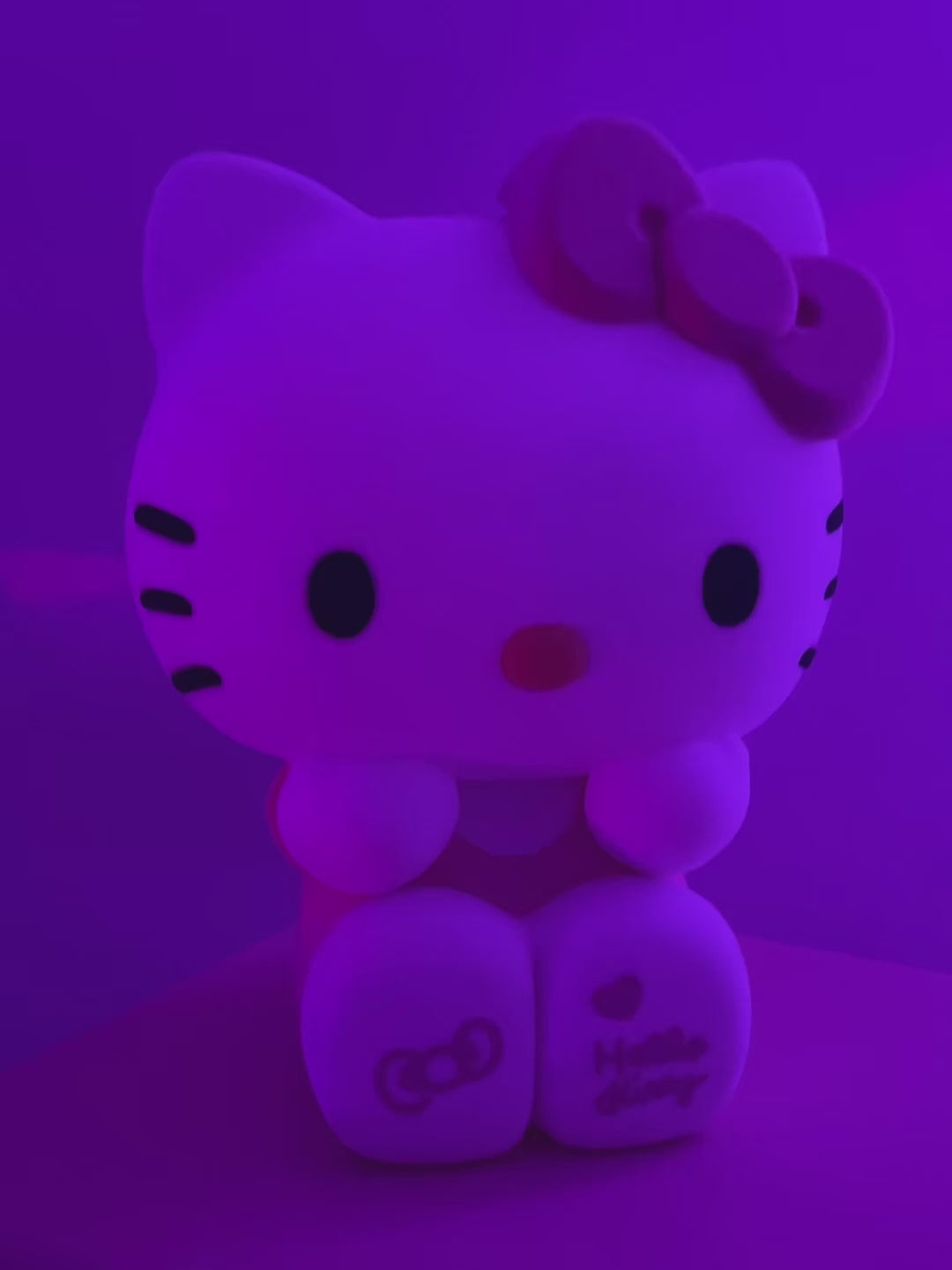 VIRAL Kitty Nightlight 🎀